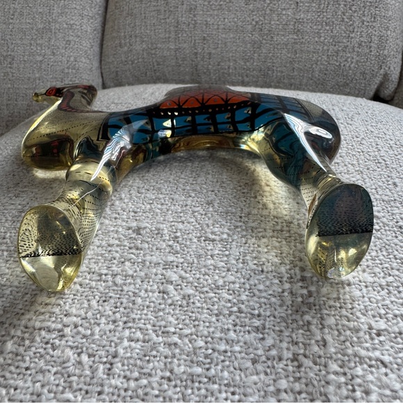 ABRAHAM PALATNIK LARGE LUCITE ACRYLIC CAMEL SCULPTURE 7 3/4” SIGNED PAL - Picture 4 of 10